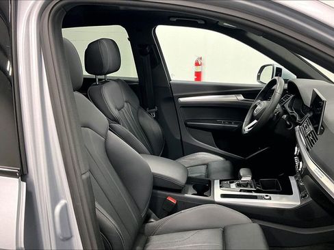 Used 2025 Audi Q5 2.0T Premium AWD/4WD image 9