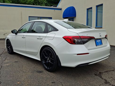 Used 2024 Honda Civic Sport image 6