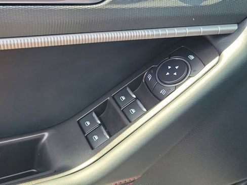 Used 2026 Ford Explorer ST-Line w/ ST-Line Street Pack RWD image 13