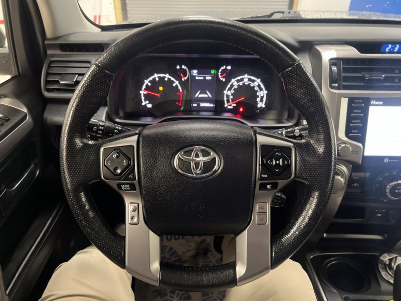 Used 2024 Toyota 4Runner SR5 Premium w/ Moonroof Package AWD/4WD image 24