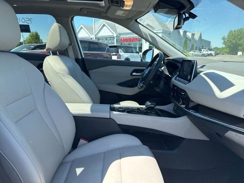 Certified 2023 Nissan Rogue SL AWD/4WD image 19