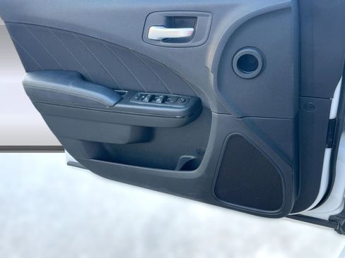 Used 2022 Dodge Charger R/T w/ Blacktop Package image 21