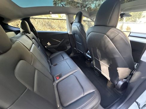 Used 2022 Tesla Model Y Performance image 56