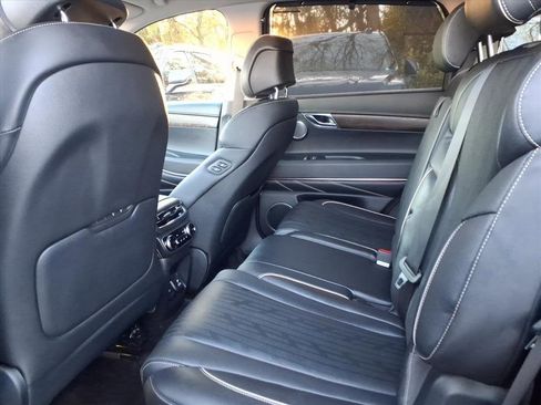 Used 2022 Genesis GV80 3.5T w/ Advanced Package 06 image 17