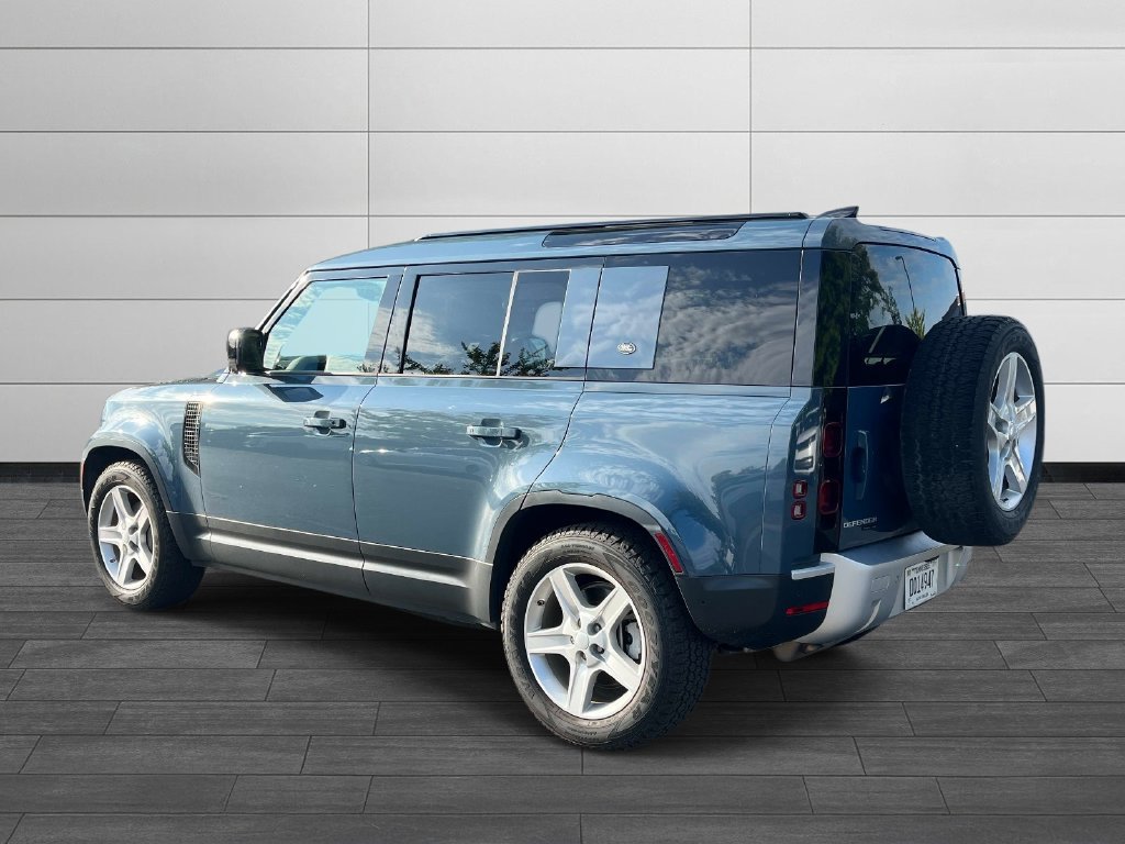 Used 2020 Land Rover Defender 110 HSE AWD/4WD image 3