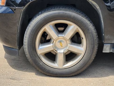 Used 2011 Chevrolet Avalanche LT w/ Texas Edition RWD image 10