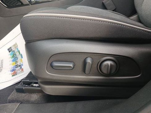 New 2026 Chevrolet TrailBlazer LT w/ Convenience Package image 19