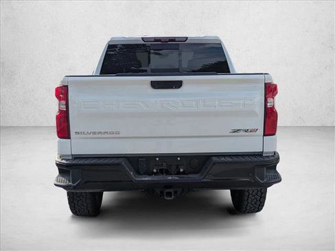 Used 2024 Chevrolet Silverado 1500 ZR2 w/ Technology Package image 3