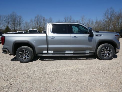 New 2026 GMC Sierra 1500 SLT w/ SLT Premium Plus Package AWD/4WD image 3