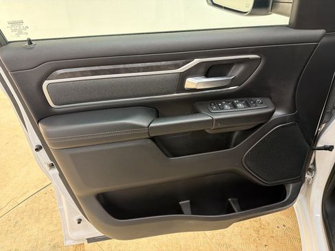 Used 2022 RAM 1500 Big Horn AWD/4WD image 14