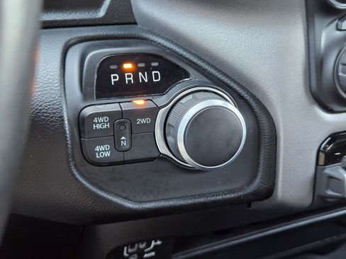 Used 2024 RAM 2500 Big Horn w/ Bed Utility Group image 19