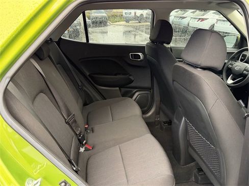 Used 2023 Hyundai Venue SE w/ Cargo Package image 13