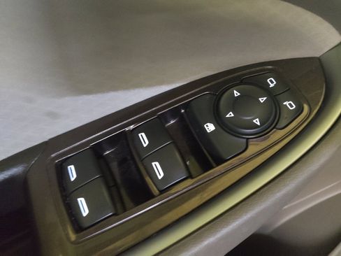 Used 2018 Chevrolet Malibu LS FWD image 27