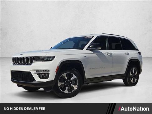Used 2022 Jeep Grand Cherokee Limited 4xe w/ Luxury Tech Group II AWD/4WD image 1