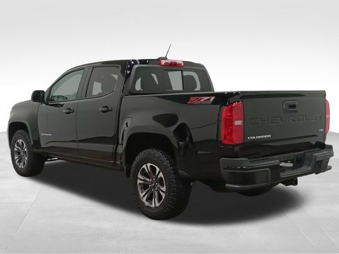 Used 2022 Chevrolet Colorado Z71 AWD/4WD image 8