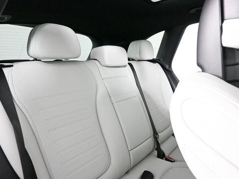 Certified 2025 Mercedes-Benz GLC 300 4MATIC image 20