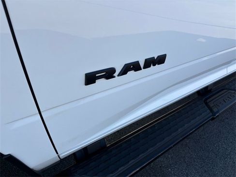 Used 2025 RAM 2500 Big Horn image 6