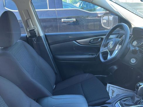 Used 2022 Nissan Rogue Sport S AWD/4WD image 8