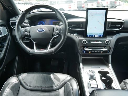 Used 2020 Ford Explorer ST w/ ST Street Pack AWD/4WD image 15