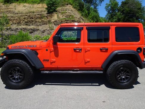Used 2023 Jeep Wrangler Unlimited Sport AWD/4WD image 1