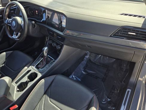 Certified 2021 Volkswagen Jetta GLI Autobahn image 17
