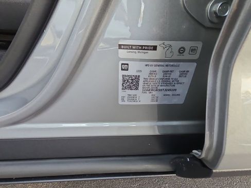 New 2026 Chevrolet Traverse LT image 36