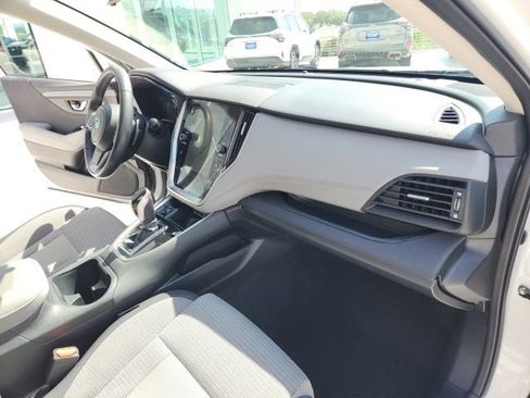 Used 2024 Subaru Outback Premium image 27