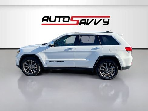 Used 2018 Jeep Grand Cherokee Limited w/ Luxury Group II AWD/4WD image 4