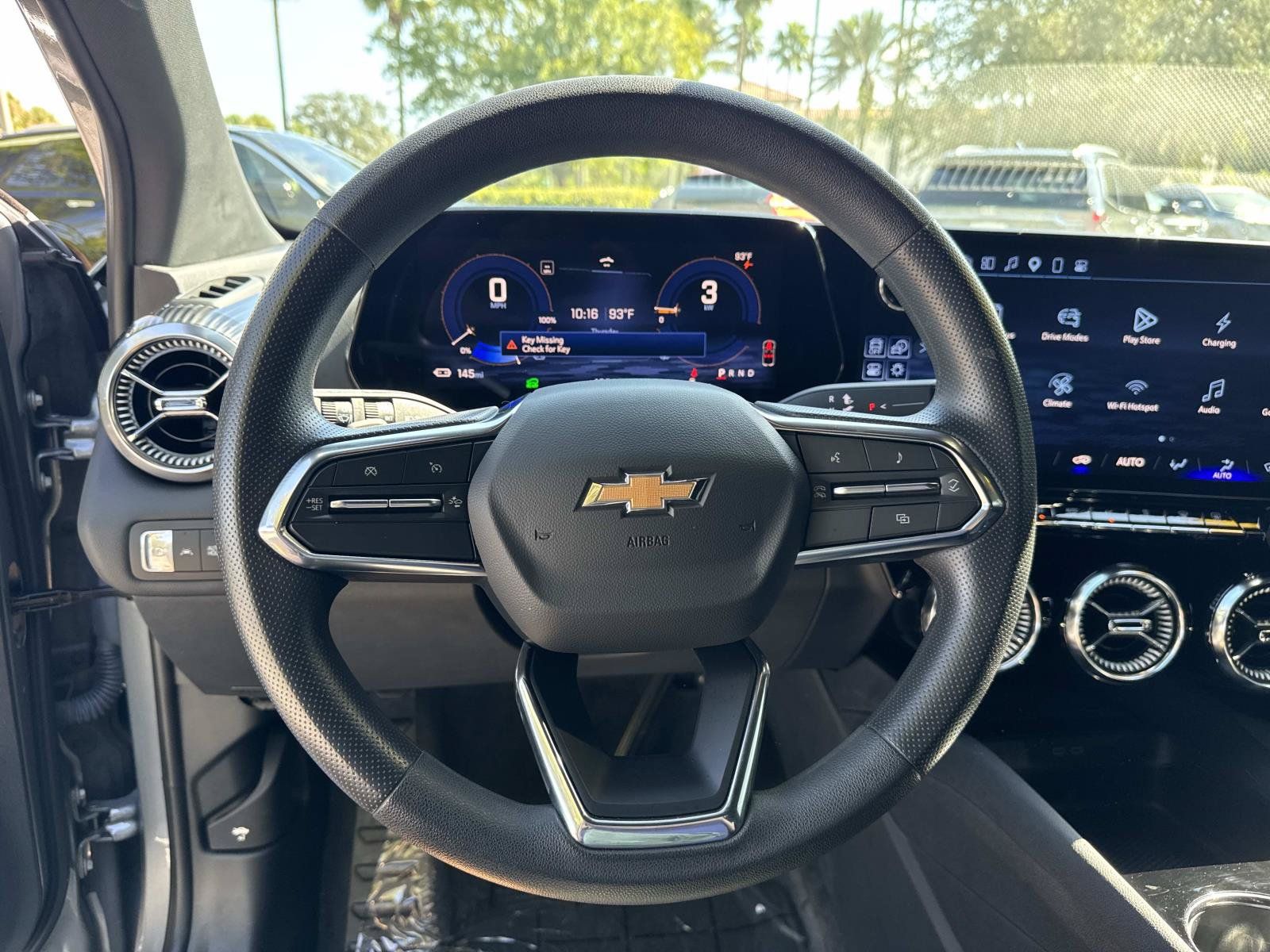 Used 2025 Chevrolet Blazer EV LT AWD/4WD image 15