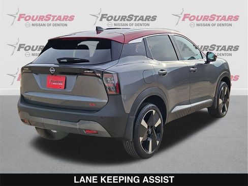 New 2026 Nissan Kicks SR w/ SR Premium Package image 4