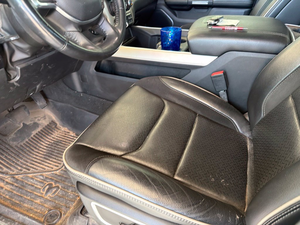 Used 2022 RAM 1500 Laramie AWD/4WD image 7