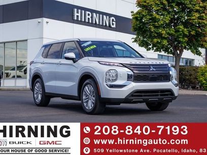 Used 2024 Mitsubishi Outlander ES
