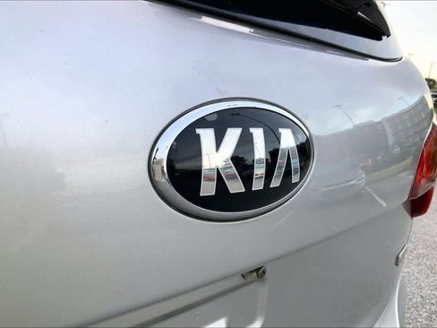 Used 2015 Kia Sorento LX FWD image 10