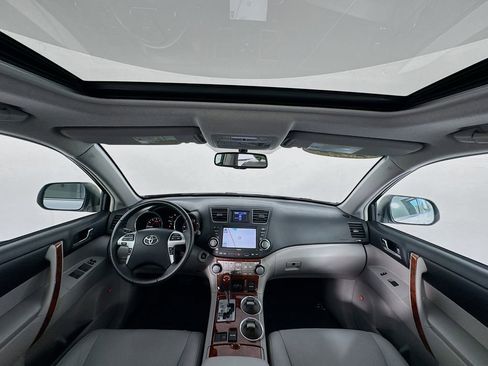 Used 2012 Toyota Highlander Limited image 39