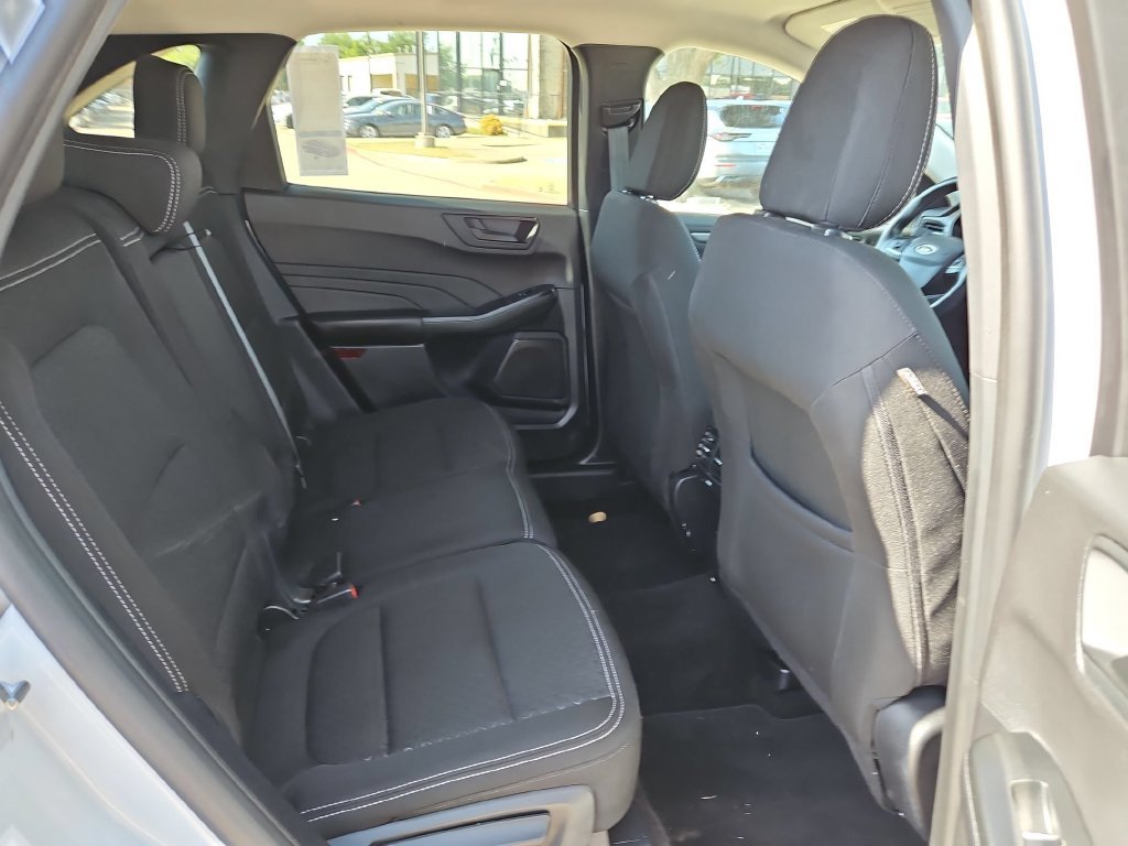 Used 2025 Ford Escape Active AWD/4WD image 26