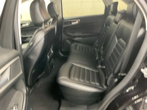 Used 2023 Ford Edge SEL w/ Convenience Package AWD/4WD image 13