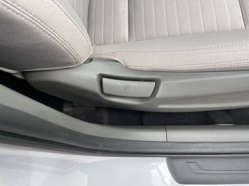 Used 2018 Kia Sportage LX w/ LX Popular Package image 47