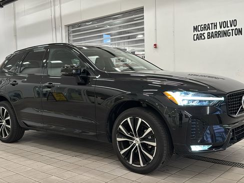 Used 2024 Volvo XC60 B5 Plus w/ Climate Package AWD/4WD image 3