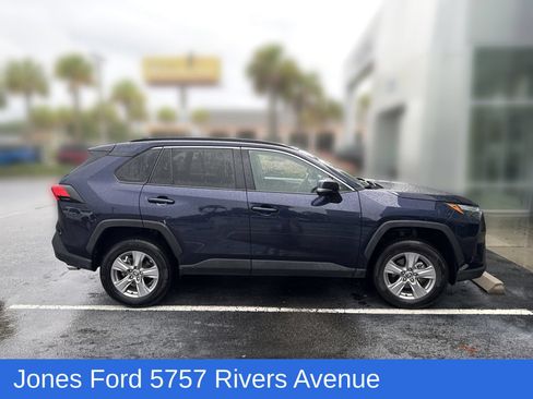 Used 2025 Toyota RAV4 XLE FWD image 3