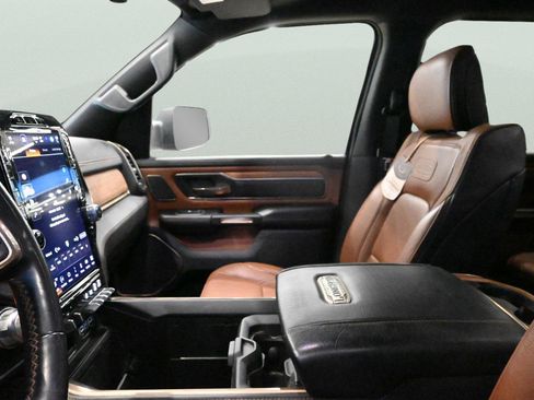 Used 2023 RAM 1500 Limited image 30