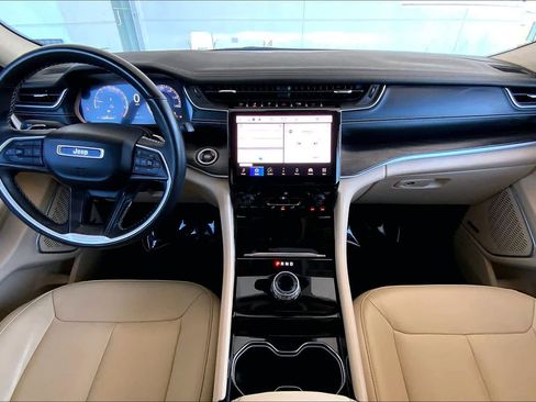 Used 2021 Jeep Grand Cherokee L Limited image 16