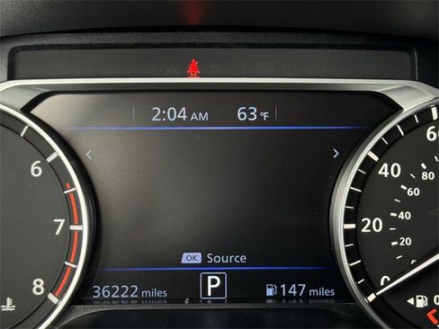 Used 2023 Nissan Altima 2.5 SV image 14