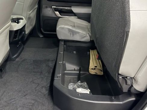 Used 2024 Toyota Tundra Limited image 26