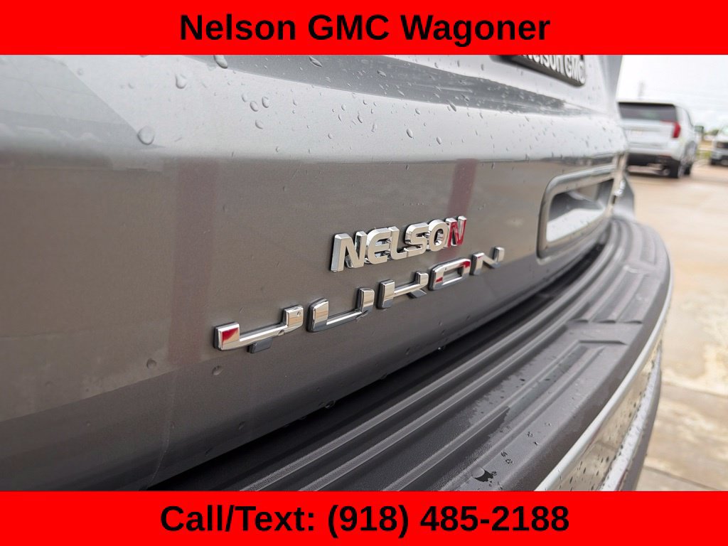 Used 2023 GMC Yukon Denali Ultimate AWD/4WD image 7