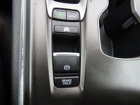 Used 2020 Honda Accord Hybrid image 27
