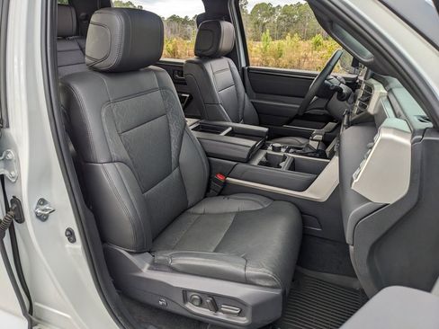 Used 2025 Toyota Tundra Limited image 45