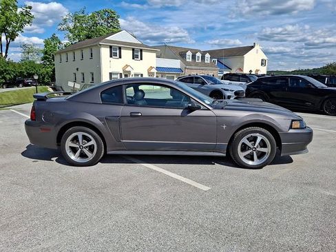 Used 2003 Ford Mustang Mach 1 RWD image 12