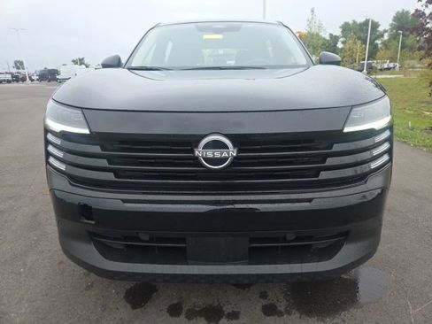 Used 2025 Nissan Kicks S FWD image 3