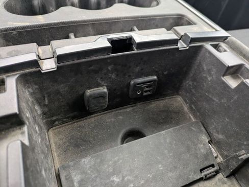 Used 2015 Chevrolet Silverado 2500 LT w/ LT Convenience Package image 37