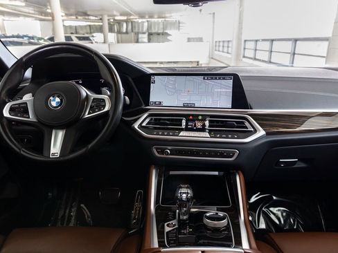 Used 2023 BMW X6 xDrive40i w/ M Sport Package image 12